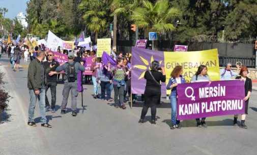8 Mart eylemleri başladı: Mersin’de kadınlar miting düzenledi