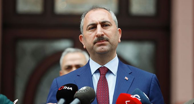 Adalet Bakanı Abdulhamit Gül: Noterlerde bir gün tek, bir gün çift çalışma sistemine geçildi