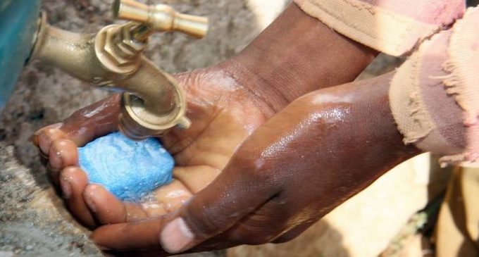Afrika’da Covid-19: Ellerinizi yıkayın diyorlar ama su çok pahalı