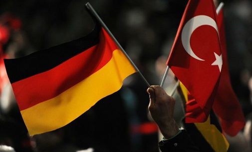 Büyükelçi Aydın: Almanya’dan birkaç bin Türk yarın Türkiye’ye gönderilecek