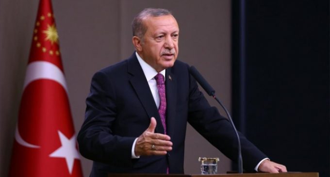 Erdoğan ‘sığınmacı kozunda’ ısrarcı: Bu yükten nasibinizi alacaksınız