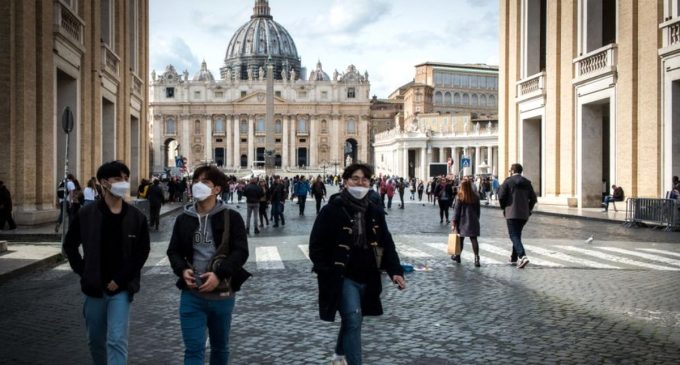 İtalya’da tüm üniversite ve okullar koronavirüs nedeniyle tatil edildi