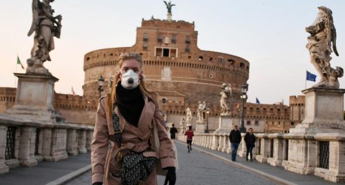 İtalya’da koronavirüs ölümleri 743 kişi daha artarak 6 bin 820’ye yükseldi