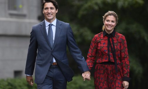 Kanada Başbakanı’nın eşine yapılan koronavirüs testi pozitif çıktı