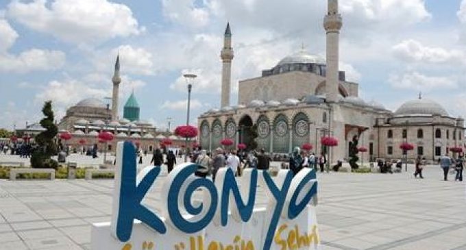 AKP’nin kalesi Konya’da belediye borç yüzünden bağış topluyor