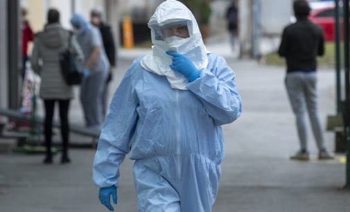 Yunanistan’da koronavirüsten ilk ölüm