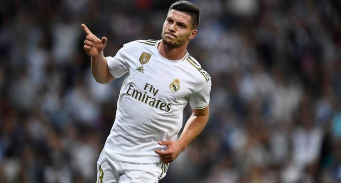 Real Madridli yıldız futbolcu, sevgilisinin doğum günü için karantinadan kaçtı