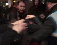 Metrobüste cinsel istismar iddiası: Şüpheli tekme tokat dövüldü