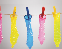 Kaliforniya seks sırasında partnerin rızası olmadan kondom çıkarmayı yasakladı