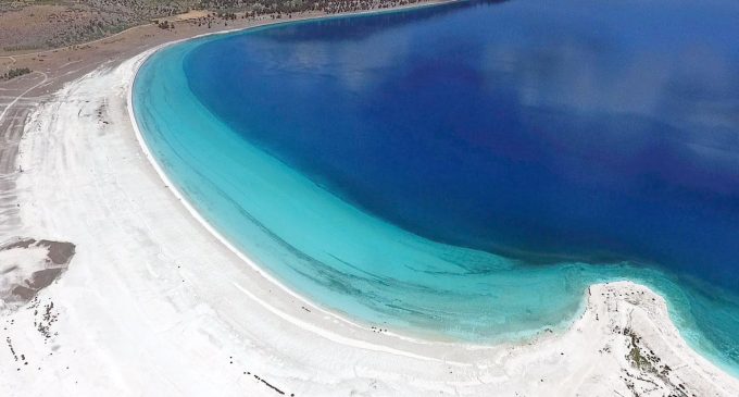 Türkiye’nin doğa harikası ‘Salda Gölü’ talana teslim: Millet Bahçesi projesi tamamlandı