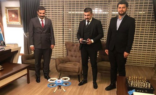 Ülkü Ocakları ‘Bilim ve Teknoloji’ Birimi’nden oyuncak drone tanıtımı