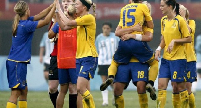 Kadınlar 2021 Avrupa Futbol Şampiyonası ertelendi