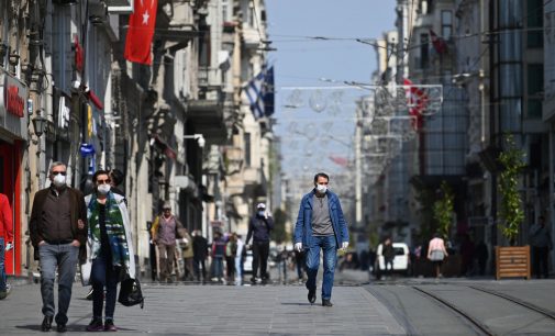 Türkiye’de koronavirüs: Can kaybı 2 bin 491’e yükseldi, vaka sayısı 100 bini aştı