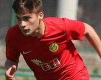 Eskişehirspor’un 20 yaşındaki futbolcusu Kaan Öztürk yaşamını yitirdi