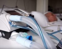 Hayatı oksijen cihazına bağlı hastanın elektriği 322 liralık fatura yüzünden kesildi