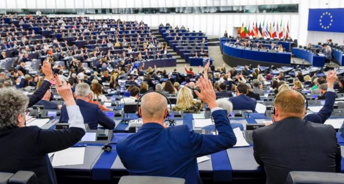 Avrupa Parlamentosu, 3 milyar avroluk koronavirüs tedbirlerini onayladı