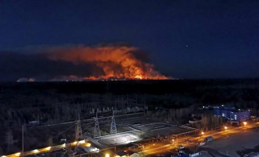 Çernobil’de süren orman yangını on gündür söndürülemiyor: Nükleer atıkların depolandığı bölgeye yaklaştı