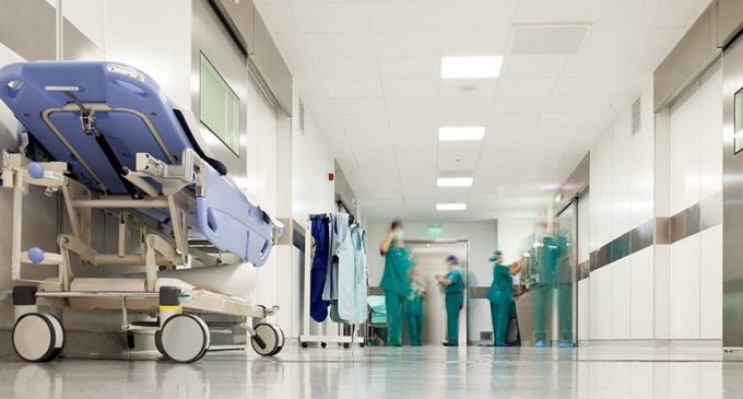 ‘Özel hastaneler ilave ücret alamaz’ hükmü yine yok: Sağlık Uygulama Tebliği’ndeki değişiklik kime yarıyor?