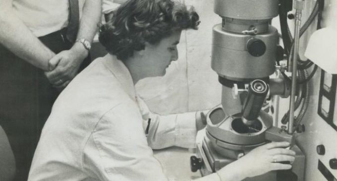 İnsana bulaşan ilk koronavirüsü keşfeden kişi: June Almeida