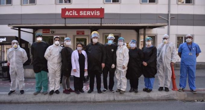 İzmir’de sağlık çalışanlarında koronavirüs vakası her gün artıyor
