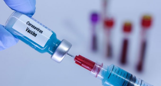 ‘Koronavirüs aşısı sonbaharda acil durumlarda kullanıma hazır hale gelebilir’