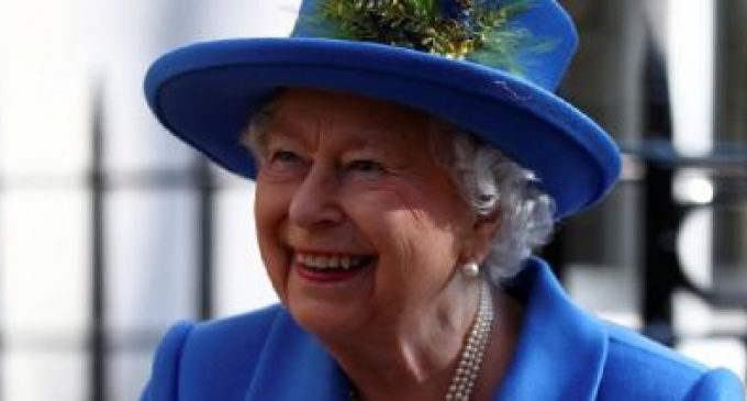 Kraliçe Elizabeth’in doğum günü koronavirüse takıldı: 94’üncü yaşı internetten kutlanacak