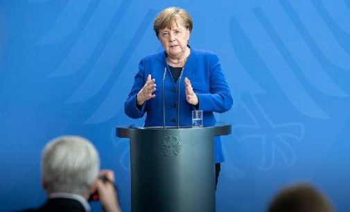 Merkel: Salgınının henüz başındayız, koronavirüs ile uzun süre yaşamak zorunda olacağız