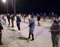Salgına rağmen dansözlü drift partisini polis bastı: 51 kişiye ceza yazıldı