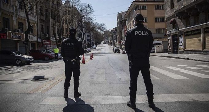Türkiye’de 15 ilde uygulanan sokağa çıkma ve seyahat kısıtlaması sona erdi: Trafik hareketliliği başladı