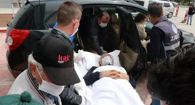 Silahlı saldırıda yaralanan CHP’li belediye başkanı ve eşi taburcu oldu