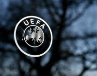 UEFA bu kararla futbolu bitirecek: Herkes korona olacak