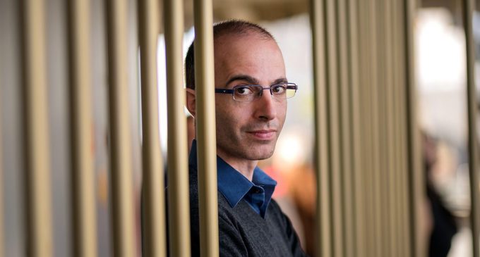 Yuval Noah Harari: Koronavirüs gözetim uygulaması, otoriter rejimler yaratabilir