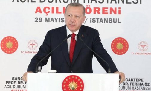 Erdoğan’dan, saray müteahhidi holdinge övgüler: Her iki hastaneyi de Rönesans yüklendi