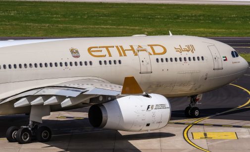 Birleşik Arap Emirlikleri, diplomatik ilişkisi bulunmayan İsrail’e ilk ticari uçuşunu gerçekleştirecek