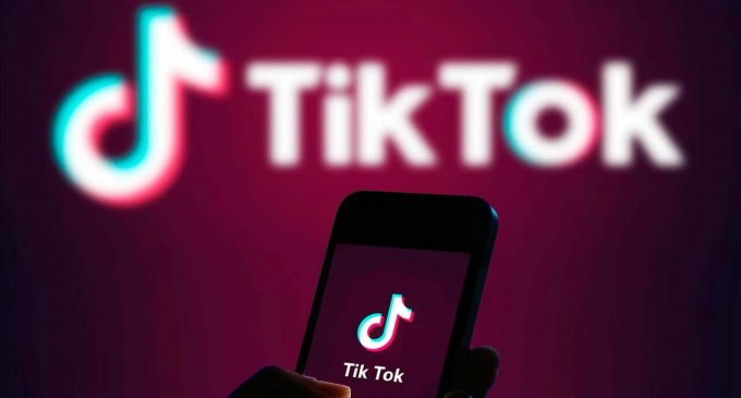 Mısır’da TikTok videoları çeken beş kadına hapis cezası verildi