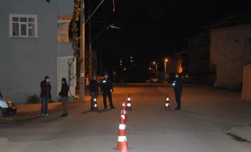 9 bin kişinin yaşadığı iki mahalle karantinaya alındı: Eski Sağlık Bakanı da karantinada