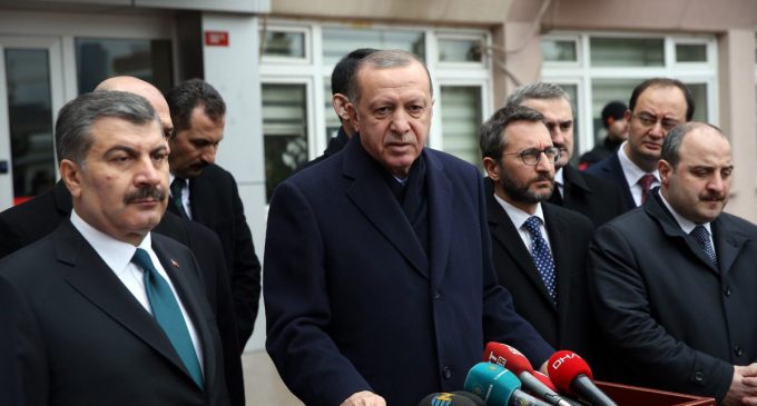 ‘Performansı beğenilen liderler’ anketi: Erdoğan, zirveyi Fahrettin Koca’ya kaptırdı