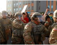 ABD’de sular durulmuyor: Trump’tan Minneapolis’teki gösteriler için ‘ordu göreve hazır’ mesajı