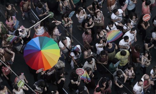 Uluslararası Af Örgütü: Türkiye’de hükûmet, homofobik açıklamaları desteklemeye son vermelidir