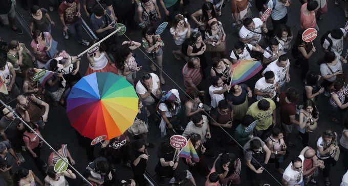 Uluslararası Af Örgütü: Türkiye’de hükûmet, homofobik açıklamaları desteklemeye son vermelidir