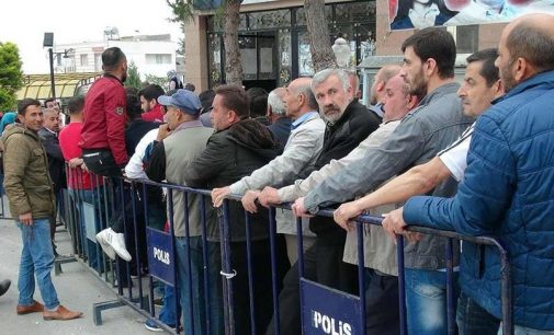 CHP’li Demirtaş: Kayıt dışı çalışırken işsiz kalan 9 milyon kişiye ekmek parası bile yok