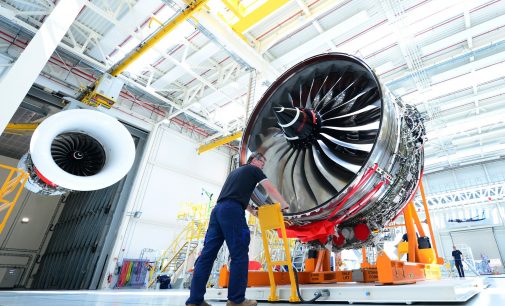 Havacılık sektöründe daralma sürüyor: Rolls Royce, 9 bin kişinin işine son verecek
