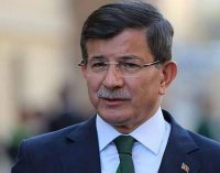 Davutoğlu: Partilerin kapatılmasına karşıyım