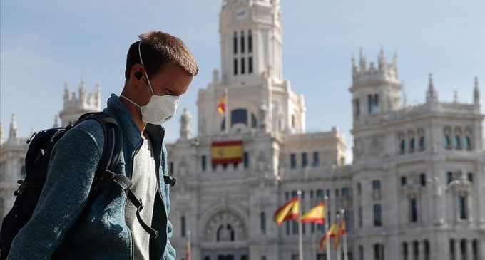 İspanya’da üç ay içinde yaklaşık 1 milyon kişi işini kaybetti