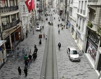 Taksim Meydanı ve İstiklal Caddesi’nde maske zorunluluğu getirildi