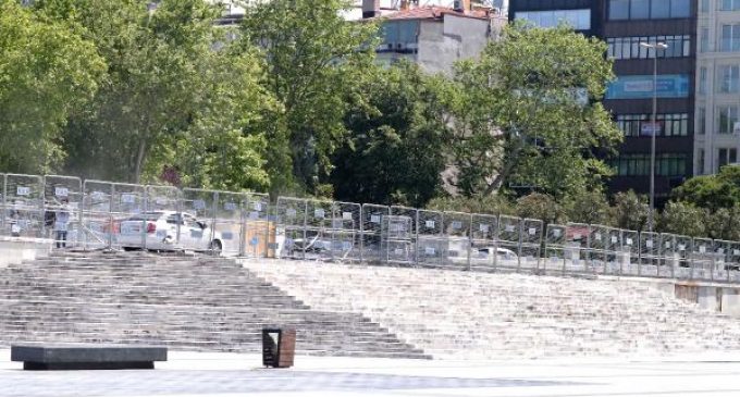 Korku sürüyor: Yedinci yıl dönümünde Gezi Parkı’nın çevresi bariyerle çevrildi