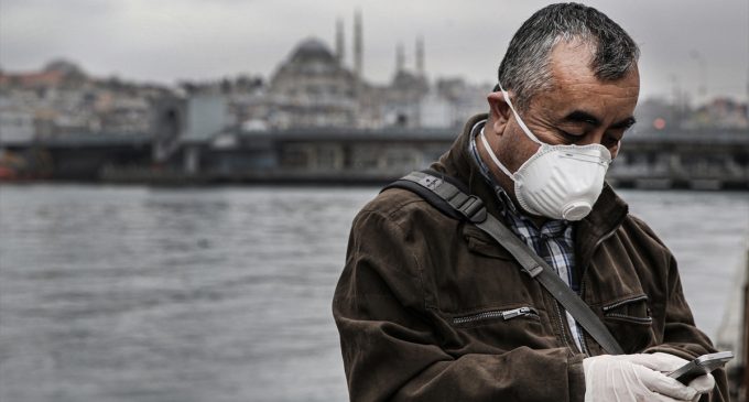 Türkiye’de koronavirüs nedeniyle 27 kişi daha yaşamını yitirdi, 952 yeni tanı kondu