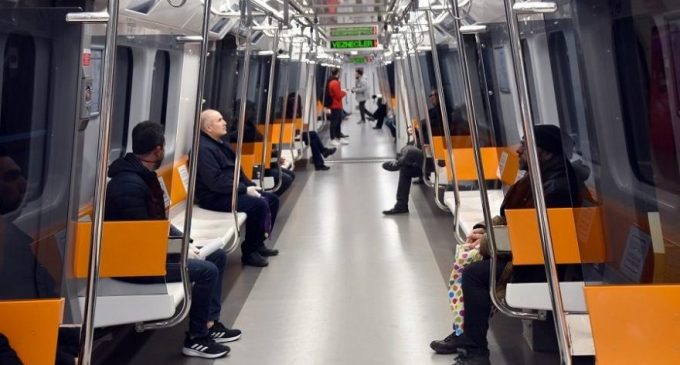 Metro İstanbul: 2021 yılı başında yapılması planan taşıma ücret artışı pandemi koşulları göz önüne alınarak ertelendi