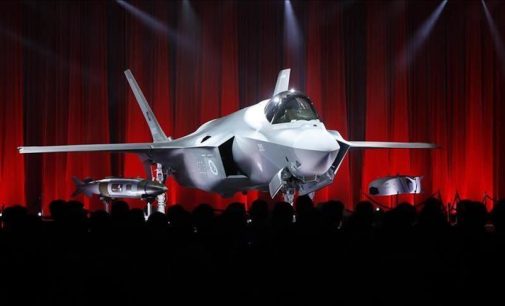 Biden, BAE’ye F-35 savaş uçağı satış anlaşmasını gözden geçireceğini açıkladı