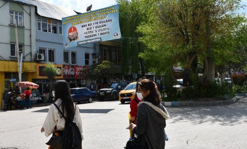 1 Mayıs’ın pankartına bile tahammül edemediler: Belediyenin pankartını Valilik kaldırdı